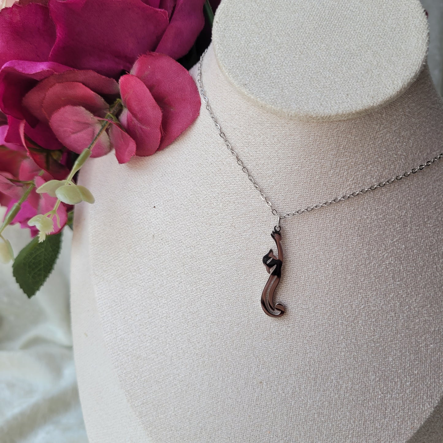 Ummi (Mother) Necklace
