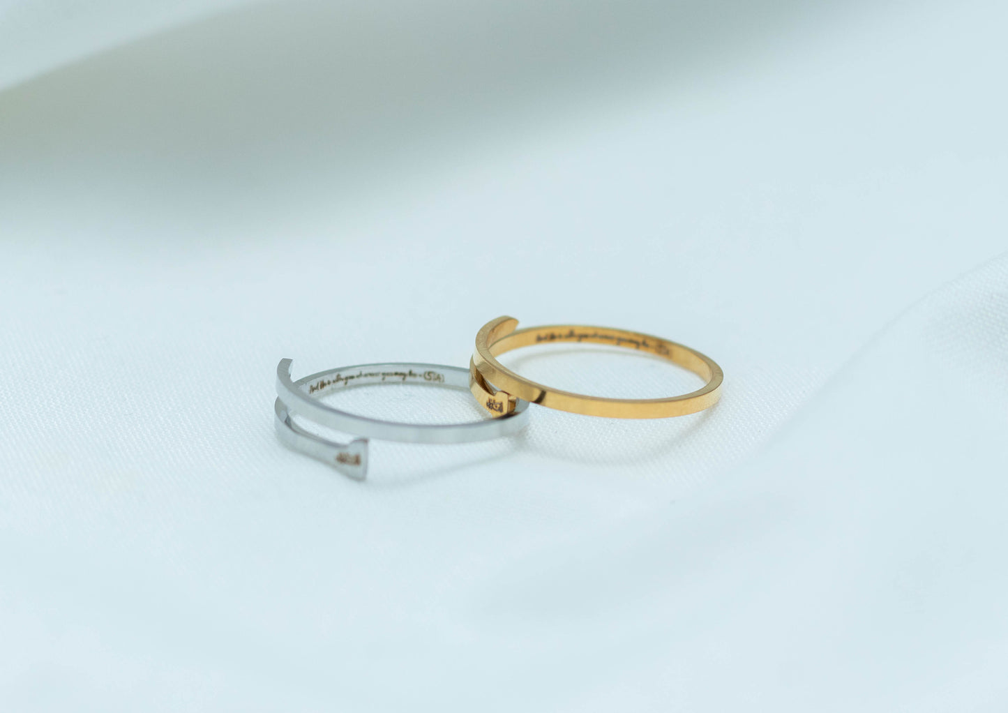 وَهُوَ مَعَكُمْ أَيْنَ مَا كُنْتُمْ
“and He is with you wherever you are.” ~Quran 57:4 Adjustable ring