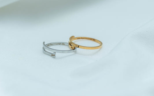 ูููููู ู
ูุนูููู
ู ุฃููููู ู
ูุง ููููุชูู
ู
โand He is with you wherever you are.โ ~Quran 57:4 Adjustable ring