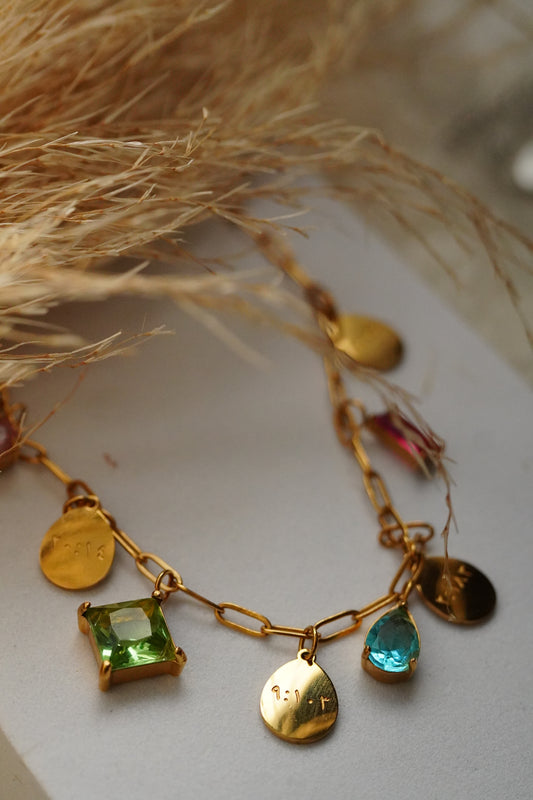 Jewels of Islam necklace