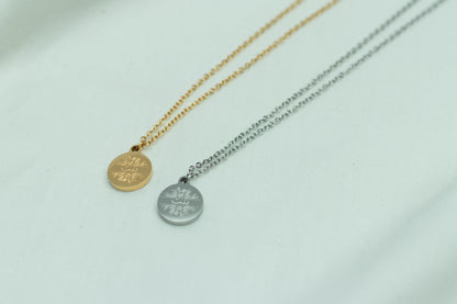 Precious titles necklace 2.0 ✨️