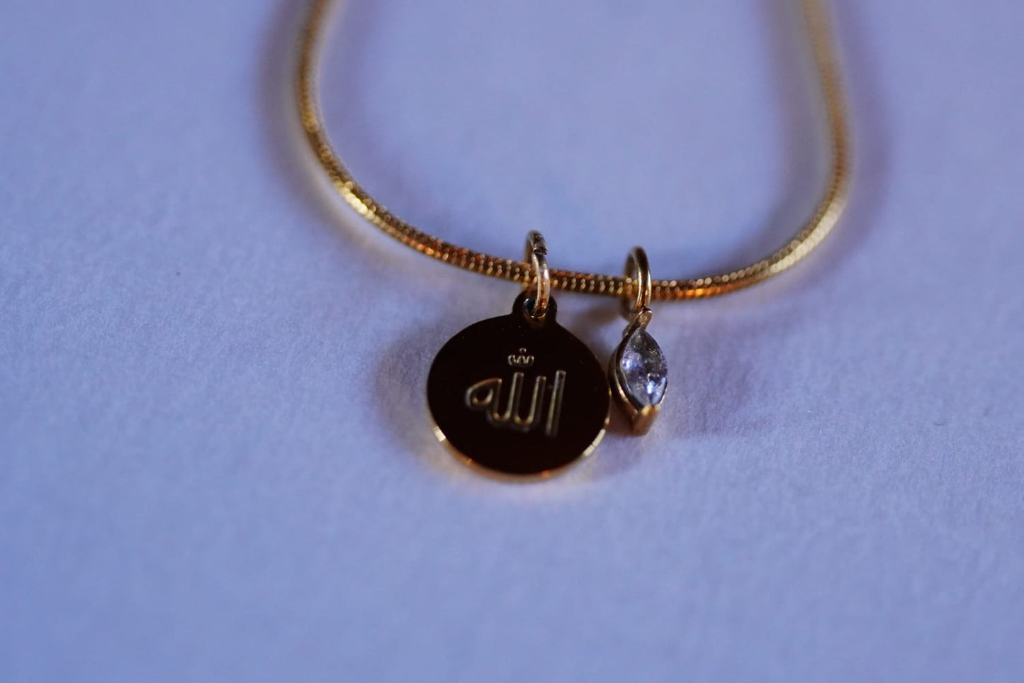 Allahu Dainty necklace